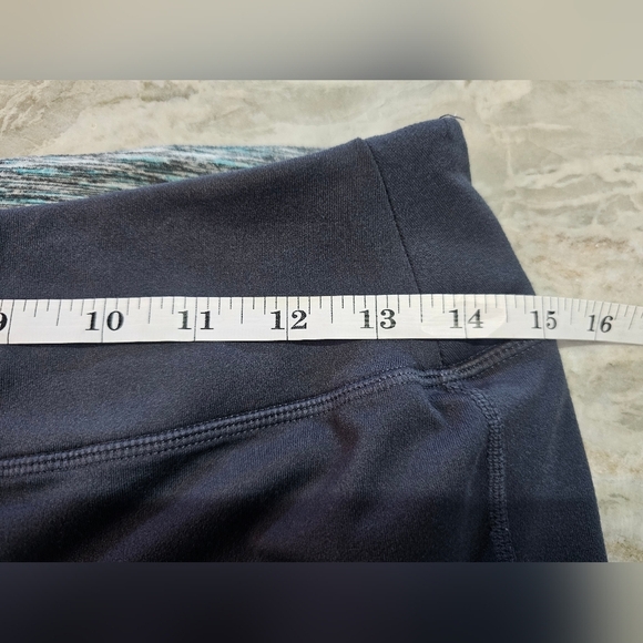 Tangerine Women’s Active Leggings Small Navy Teal Ombre Mesh Panels - Picture 4 of 7